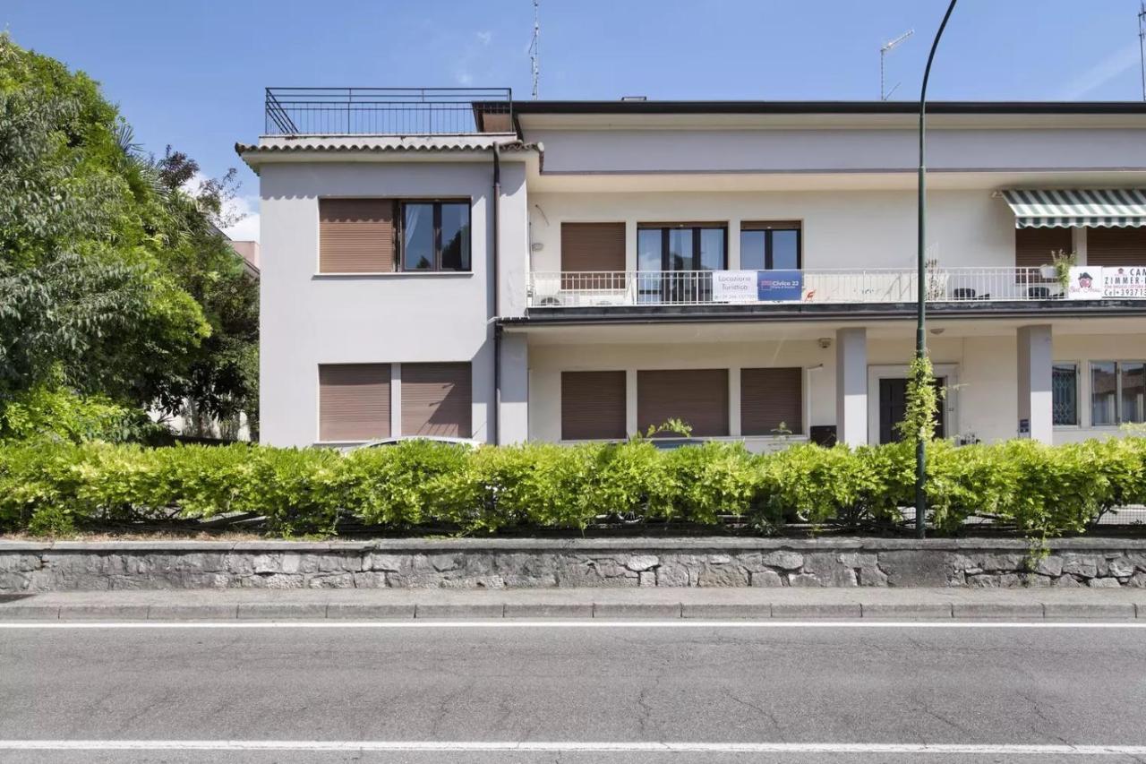Civico 22 Peschiera del Garda Exterior foto
